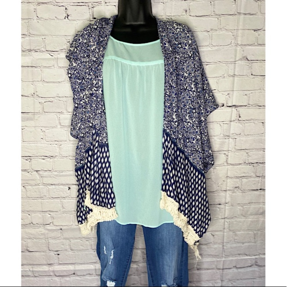 Boutique cover up